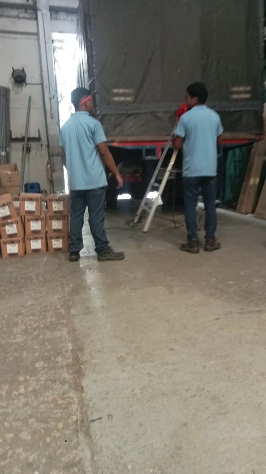 Carga con grúa - Imagen 2